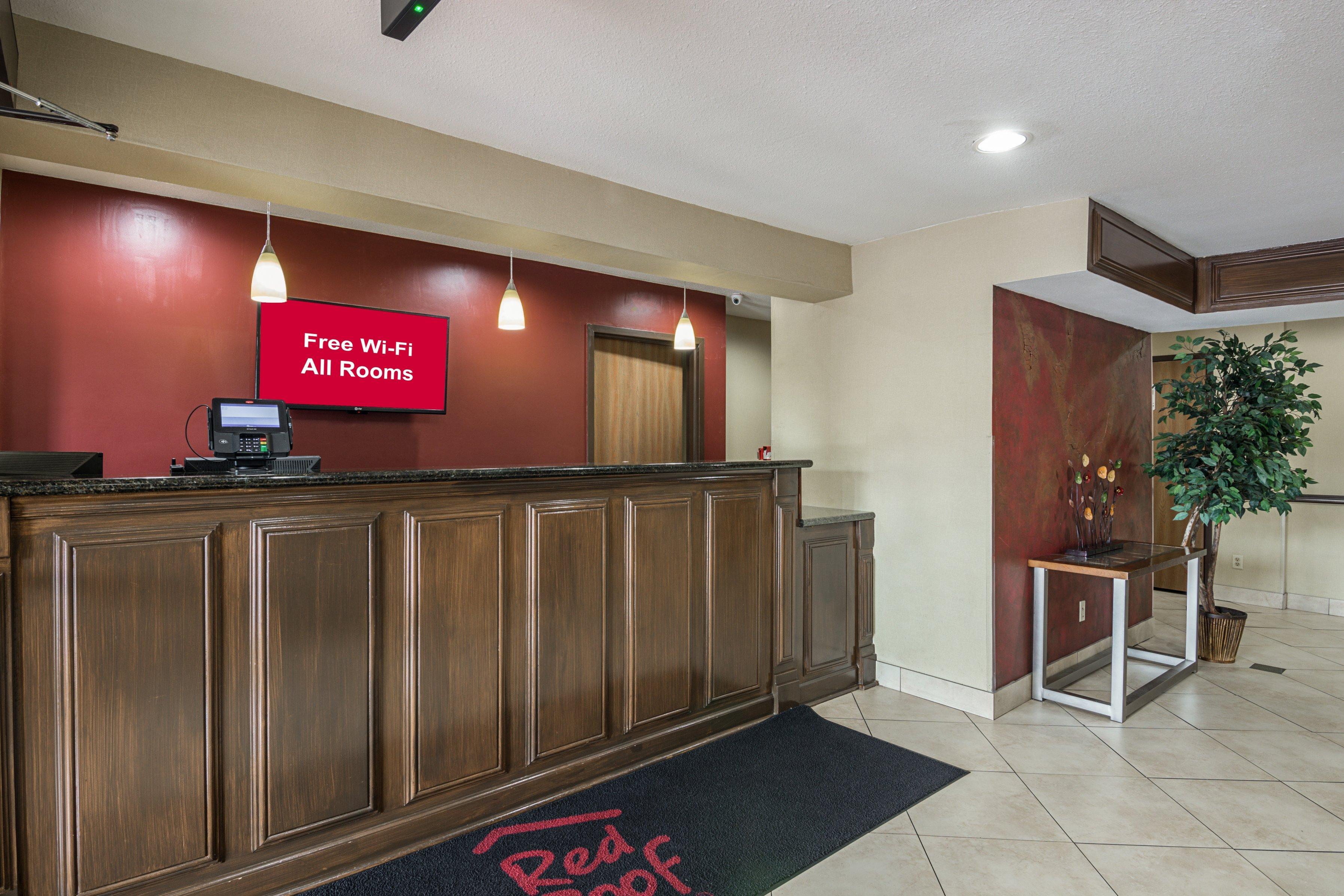 Red Roof Inn & Suites Літл-Рок Екстер'єр фото