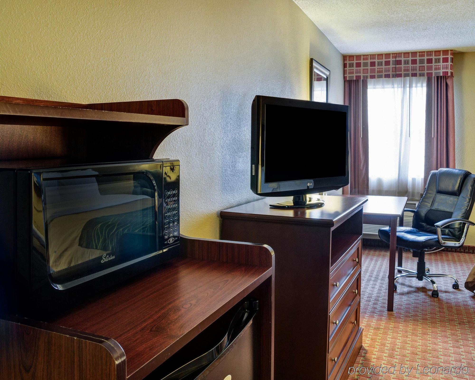Red Roof Inn & Suites Літл-Рок Екстер'єр фото
